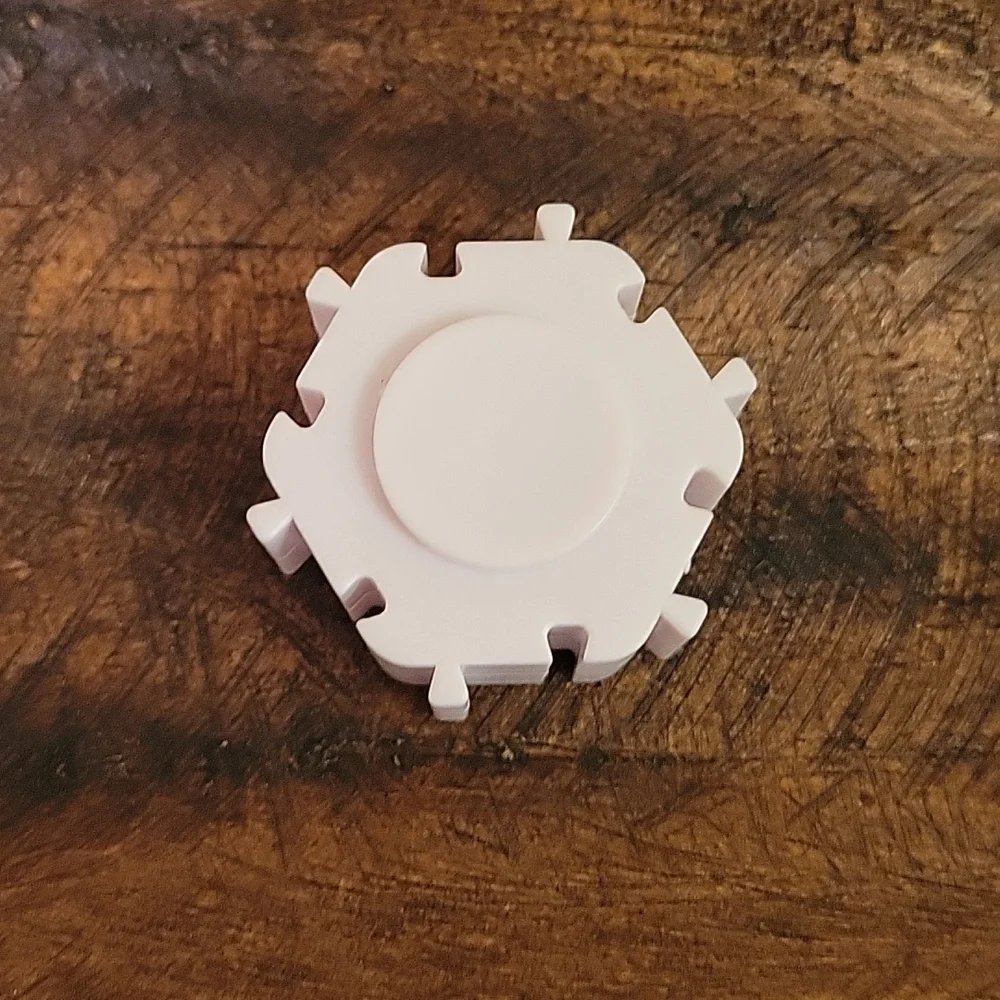 Fidgets - Picture 5 of 5